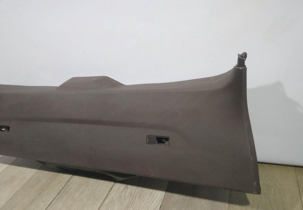 Обивка крышки багажника нижняя бу BMW X5 G05 OEM 51497442965 Обивка крышки багажника нижняя бу BMW X5 G05 OEM 51497442965