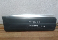 Молдинг двери задний правый Volkswagen Tiguan (11-16) oem 5n0854950e (скл-3)