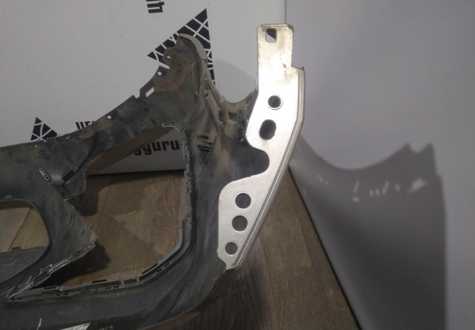 Бампер передний бу BMW X7 G07 M-Pack OEM 51118081817