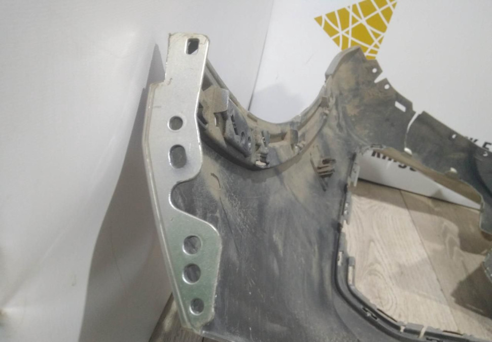 Бампер передний бу BMW X7 G07 M-Pack OEM 51118081817