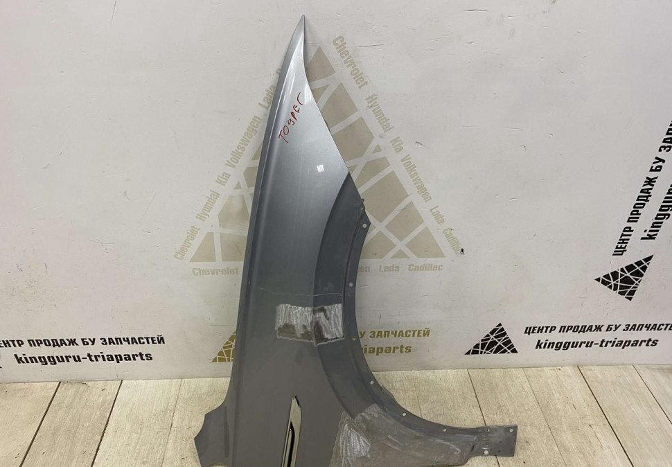 Крыло переднее правое Volkswagen Touareg 3 2018 oem 760821106