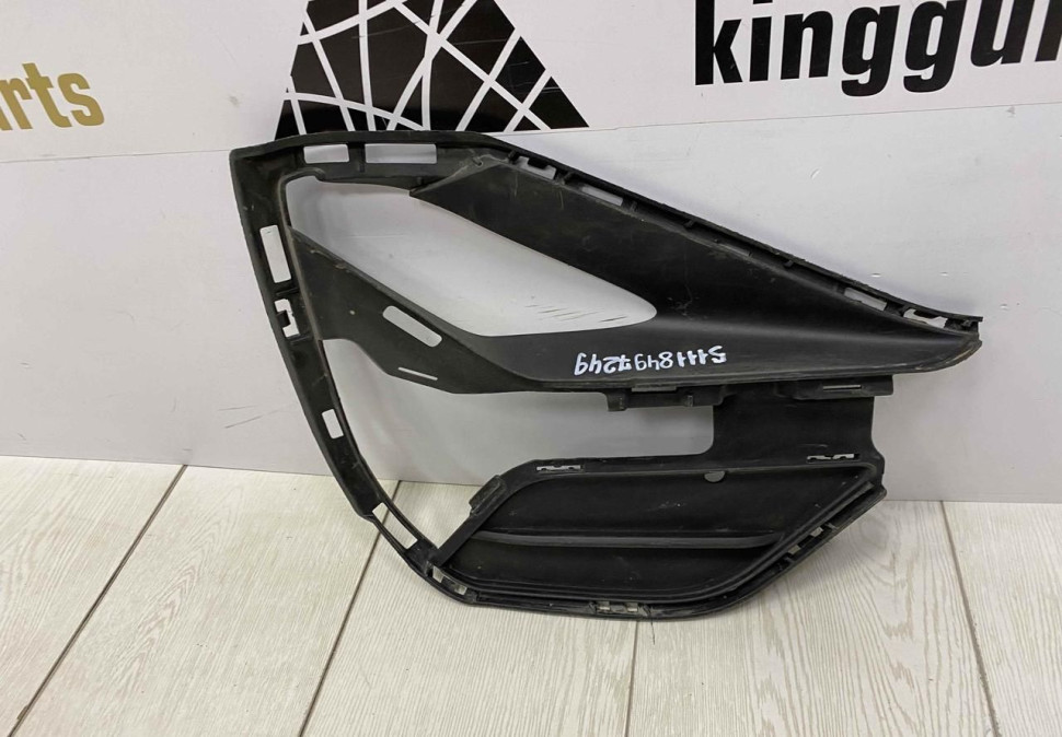 Решетка бампера правая BMW X1 F48 рестайлинг OEM 51117954240 8497246