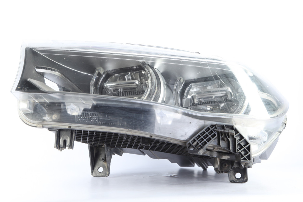 Фара ЛЭД LED левая бу BMW X5 F15 OEM 7471347