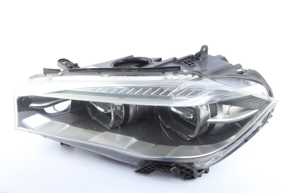 Фара ЛЭД LED левая бу BMW X5 F15 OEM 7471347
