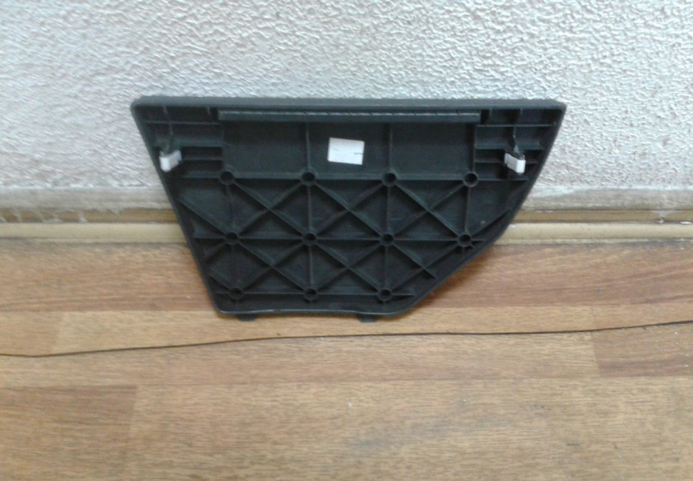 Накладка Hyundai Tucson oem 85743d7010 Накладка Hyundai Tucson oem 85743d7010