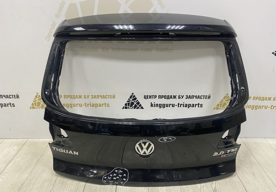 Крышка багажника Volkswagen Tiguan 1 2007 oem 5N0827025G