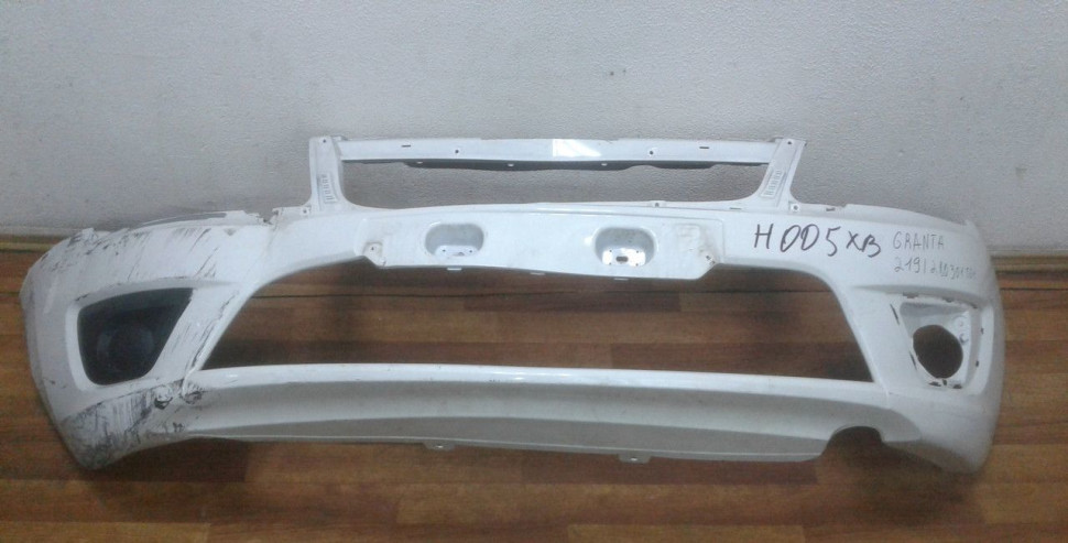 Бампер передний Lada Granta oem 2191280301501 (трещины) (скл-3)