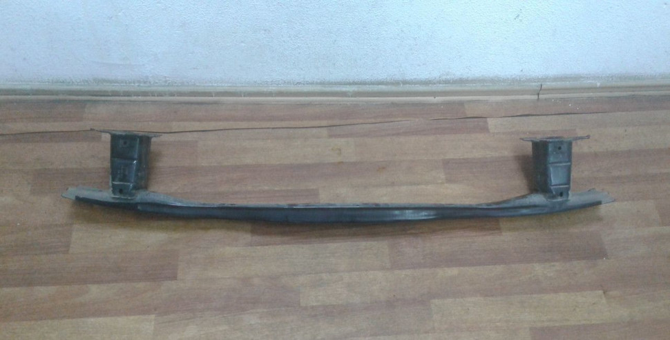 Усилитель заднего бампера Volkswagen Tiguan 2 oem 5na807557 Усилитель заднего бампера Volkswagen Tiguan 2 oem 5na807557