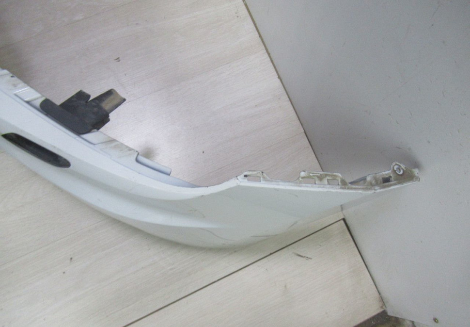 Бампер передний Volkswagen Tiguan 2 oem 5nr807221 (трещина)