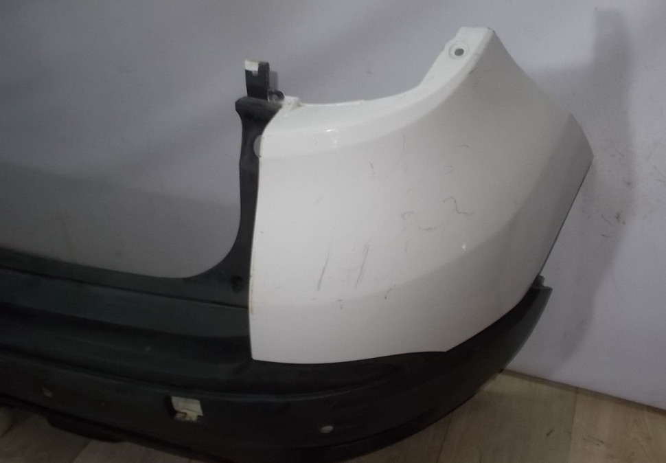 Бампер задний бу Renault Kaptur OEM 850220429R