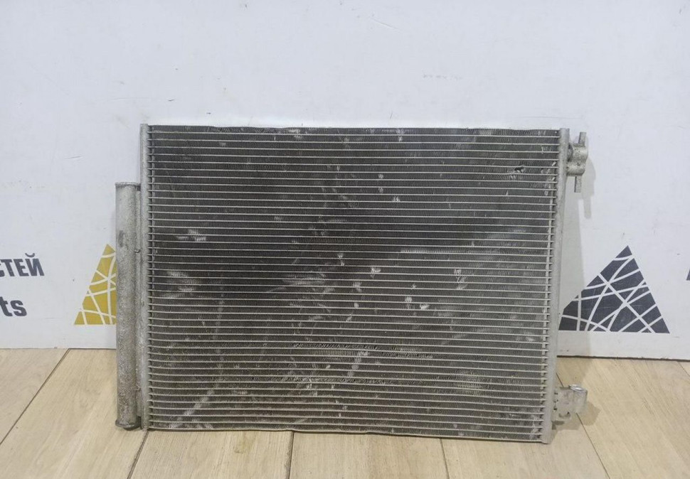 Радиатор кондиционера бу Renault Kaptur OEM 921006454R Радиатор кондиционера бу Renault Kaptur OEM 921006454R