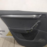 Обивка двери задняя левая бу Skoda Octavia A7 OEM 5E5867211