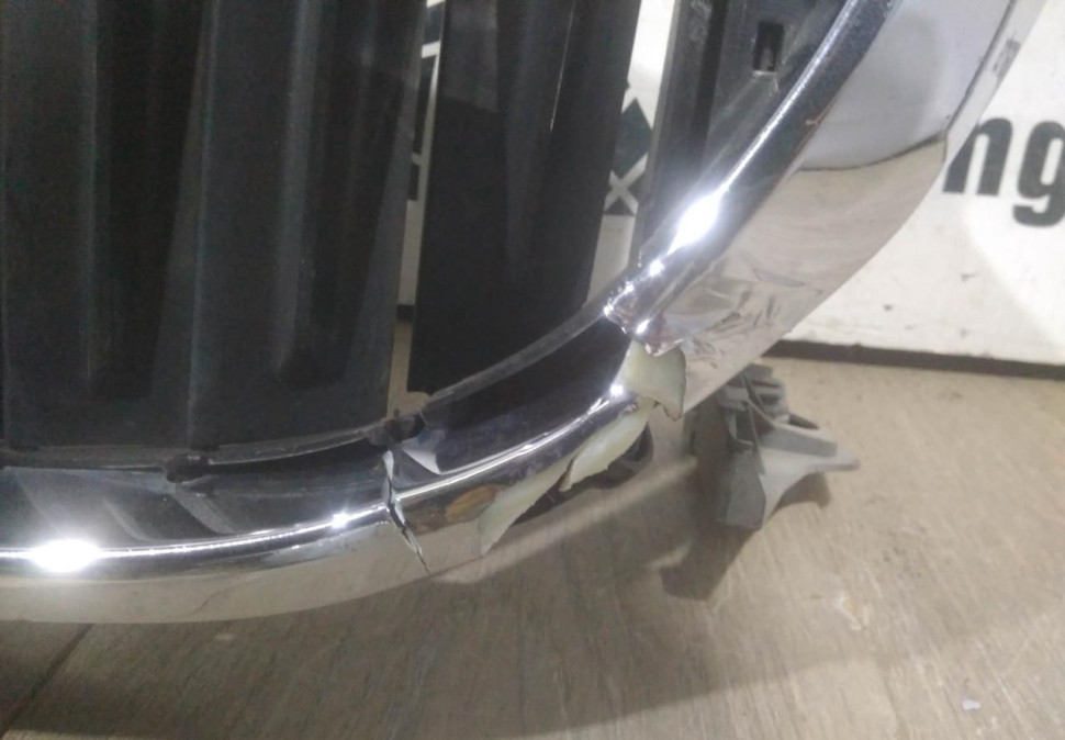 Воздушная заслонка бу BMW 6 G32 GT OEM 51137497775