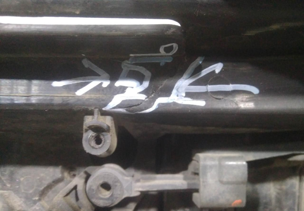 Воздушная заслонка бу BMW 6 G32 GT OEM 51137497775