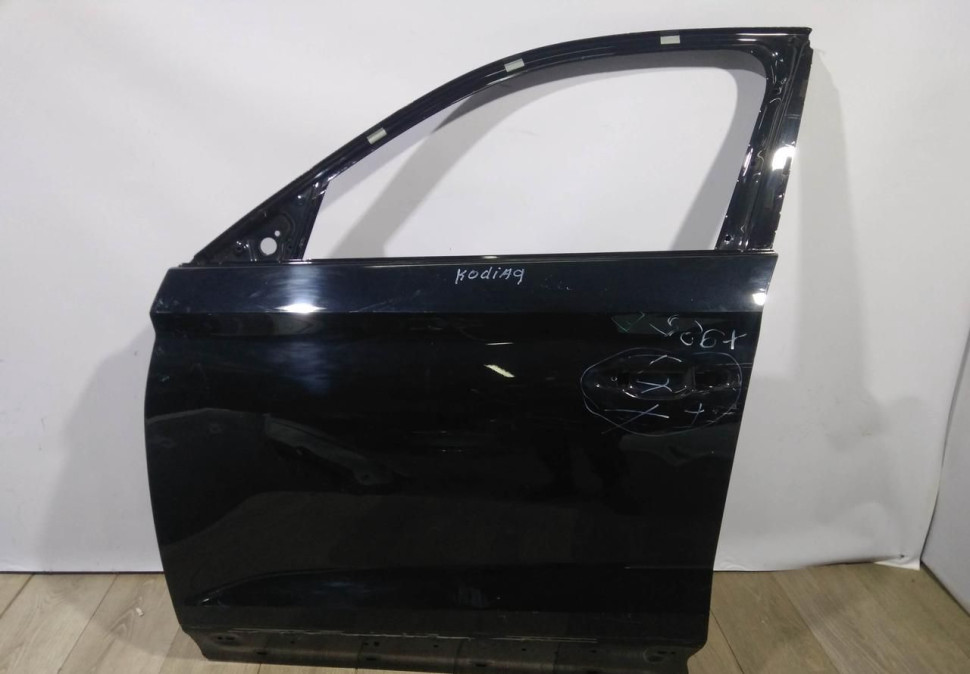 Дверь передняя левая бу Skoda Kodiaq OEM 565831055