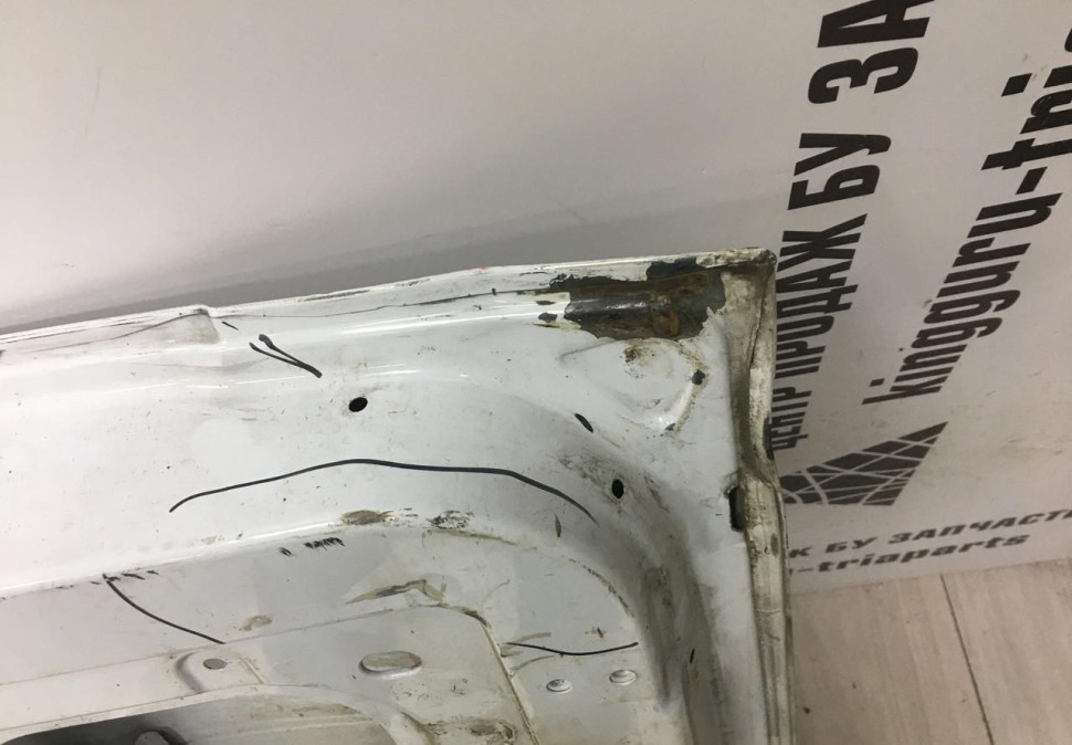Дверь багажника правая Fiat Ducato OEM 1612598180 Дверь багажника правая Fiat Ducato OEM 1612598180