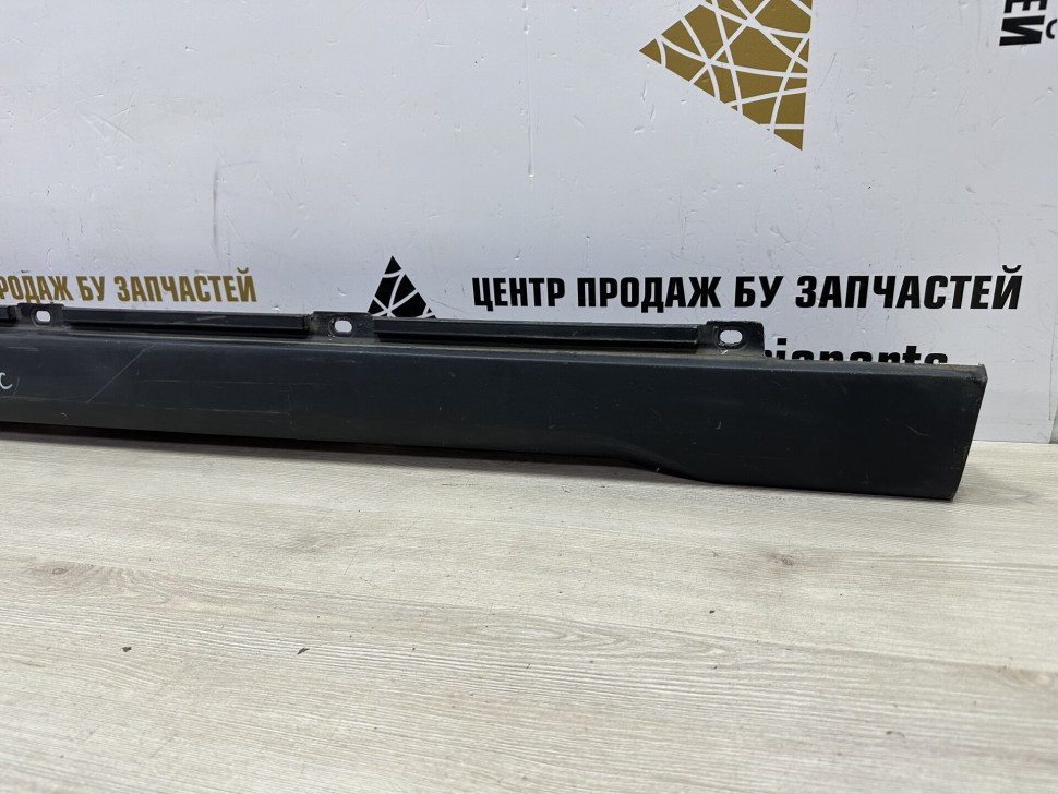 Порог правый б/у Opel Vectra С OEM 24427549