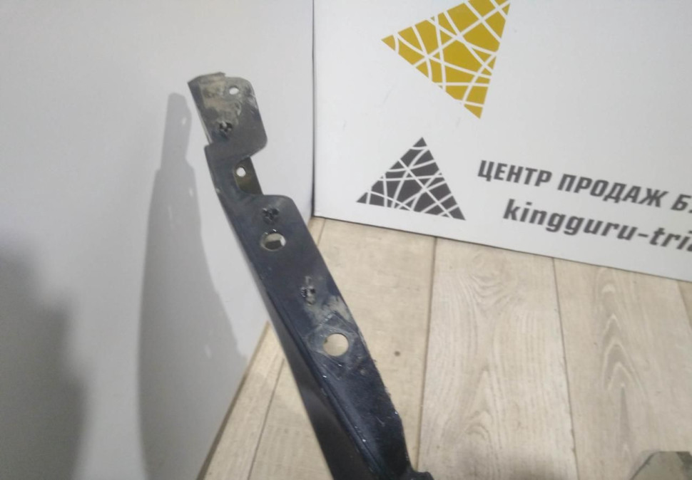 Передний бампер бу BMW X3 F25 до рестайлинга OEM 51117210440