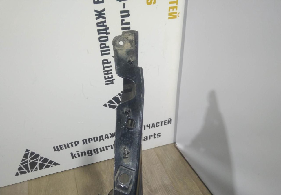 Передний бампер бу BMW X3 F25 до рестайлинга OEM 51117210440