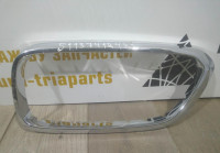 Молдинг решетки радиатора левая бу BMW 6 G32 OEM 51137412421