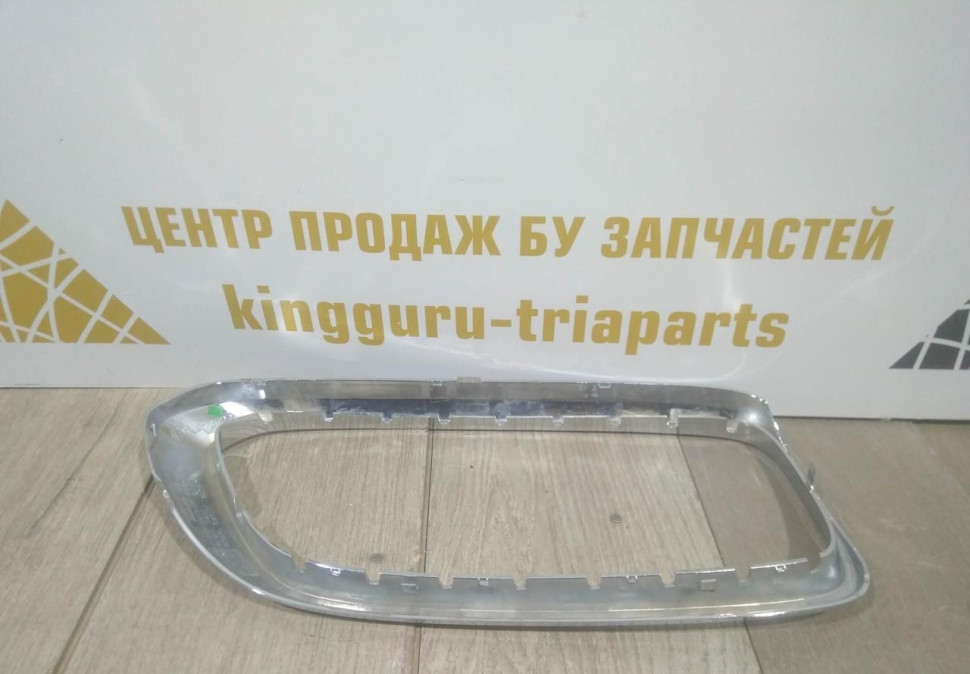 Молдинг решетки радиатора левая бу BMW 6 G32 OEM 51137412421 Молдинг решетки радиатора левая бу BMW 6 G32 OEM 51137412421
