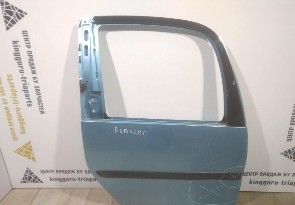 Дверь задняя правая бу Skoda Roomster OEM 5J7833052