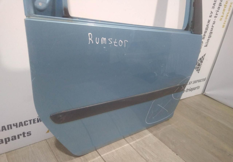 Дверь задняя правая бу Skoda Roomster OEM 5J7833052