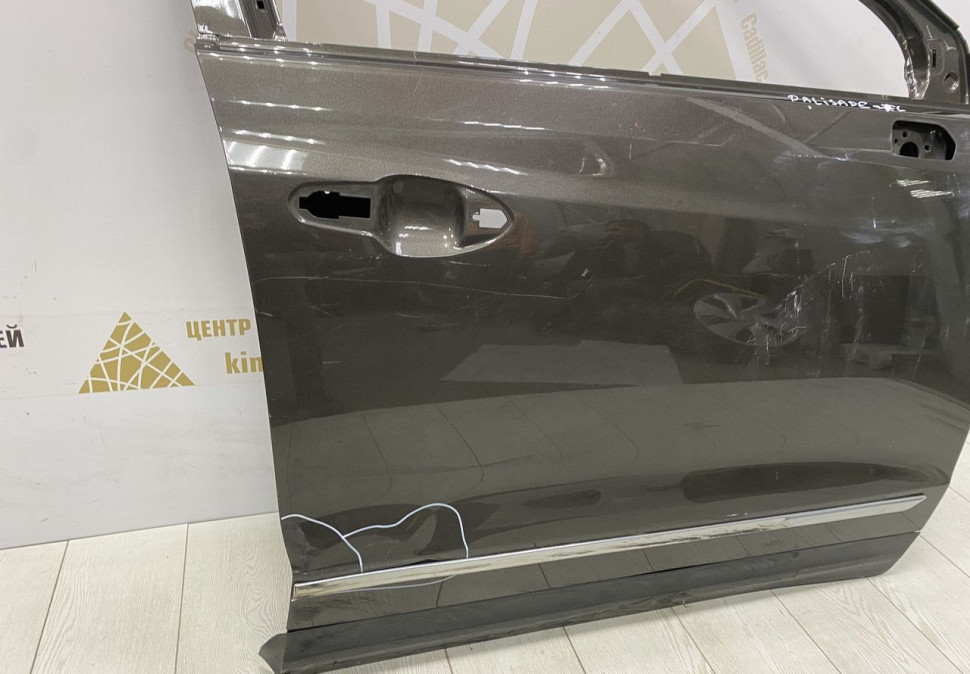 Дверь передняя правая Cadillac XT5 2016 oem 845422959677832480 (скл-3)