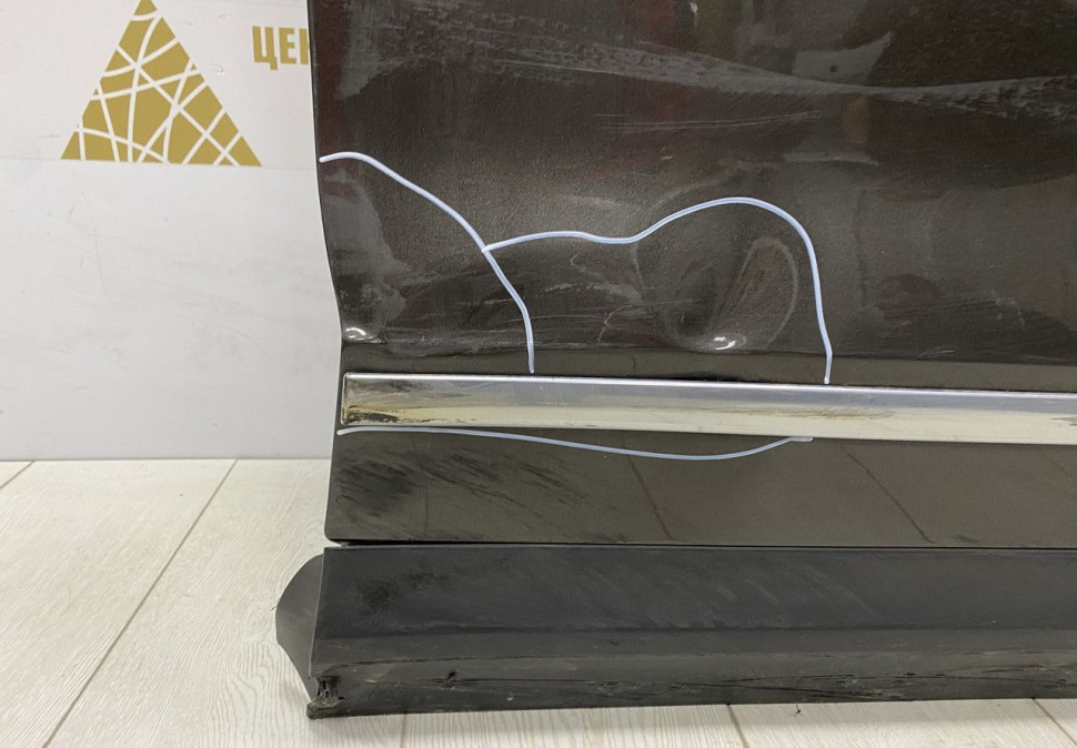 Дверь передняя правая Cadillac XT5 2016 oem 845422959677832480 (скл-3)