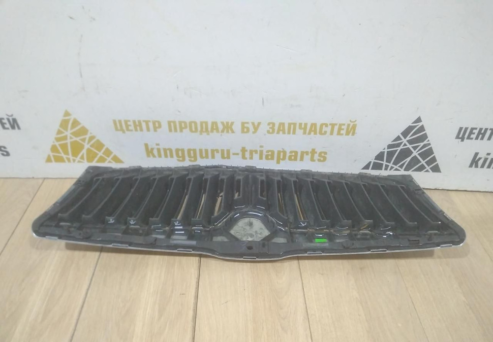 Решетка радиатора бу Skoda Octavia A5 OEM 1Z0853651C Решетка радиатора бу Skoda Octavia A5 OEM 1Z0853651C