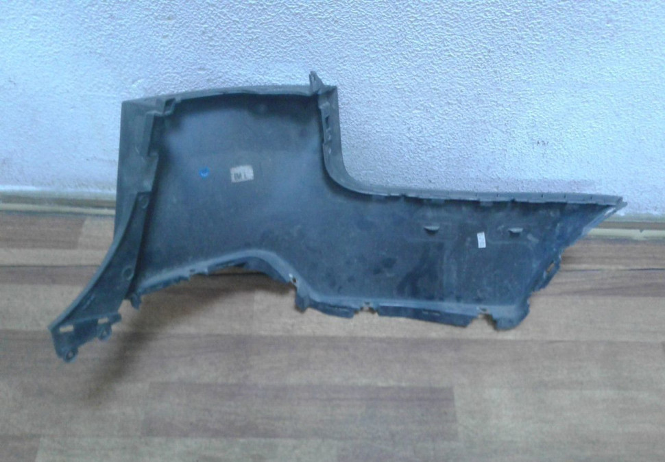 Клык заднего бампера левый Kia Sorento oem 866812p000