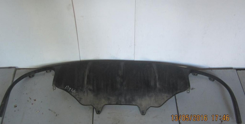 Юбка заднего бампера Porsche Macan бу (Скл-3)