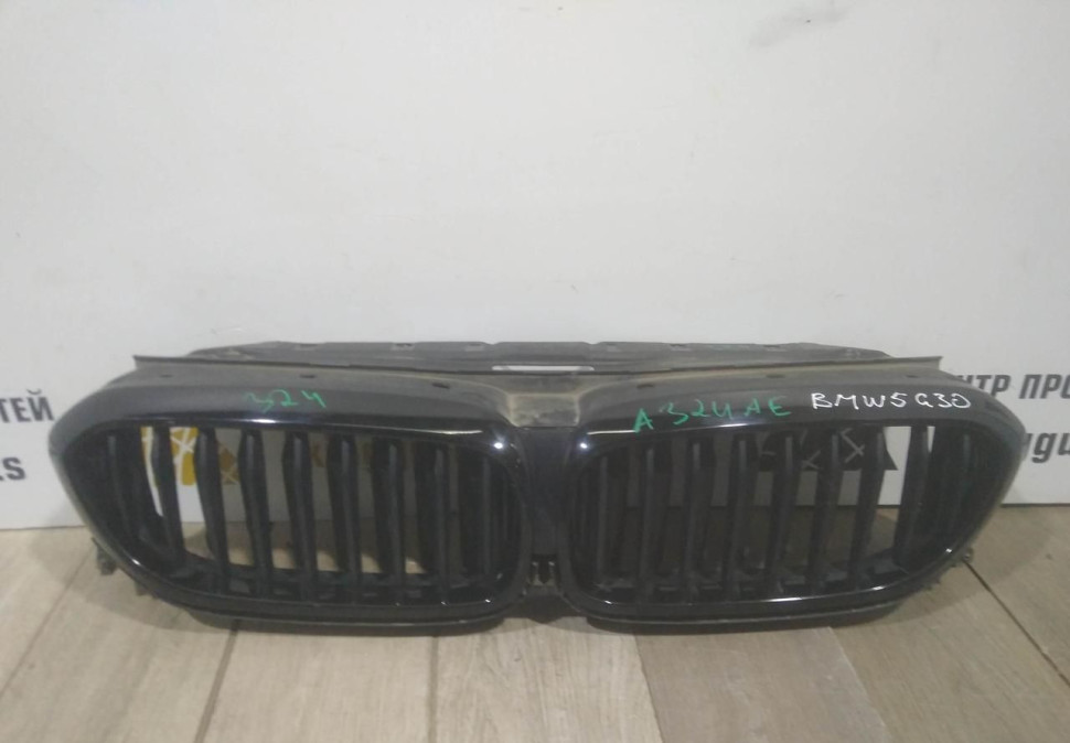 Заслонка решетки (жалюзи) бу BMW 5 G30 OEM 51747474368