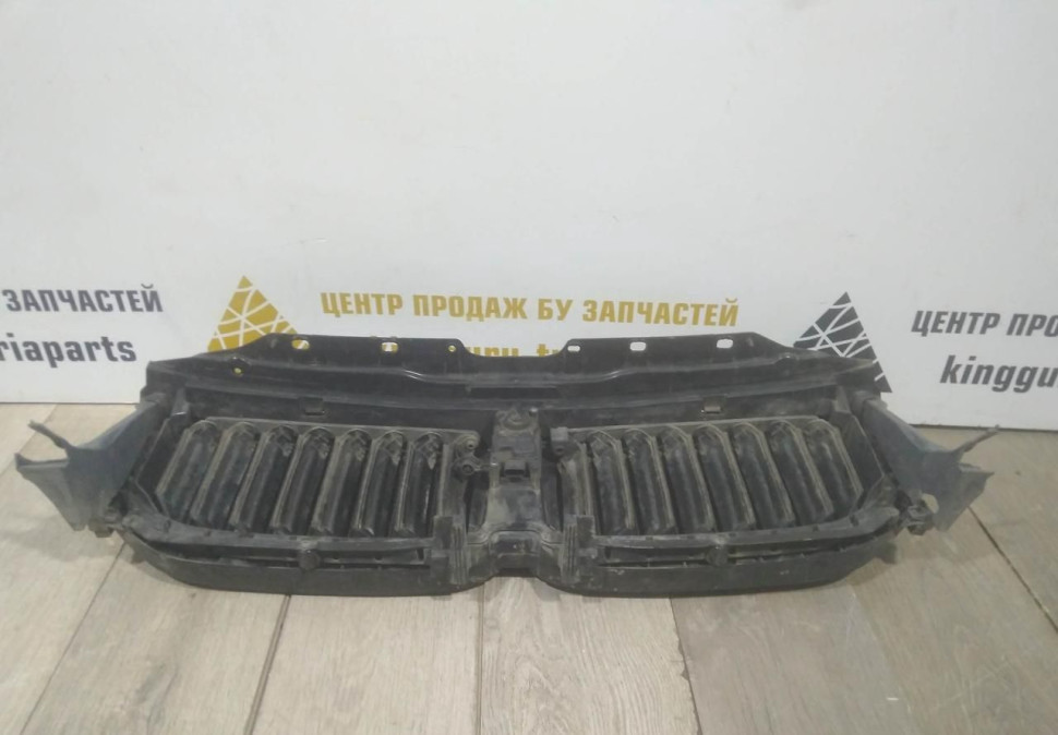 Заслонка решетки (жалюзи) бу BMW 5 G30 OEM 51747474368