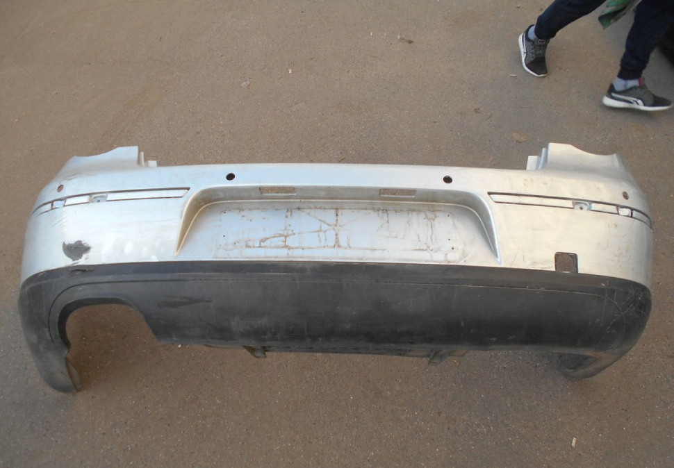 Задний бампер Volkswagen Passat b6 (Скл-3)