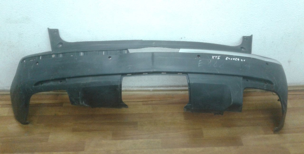 Бампер задний Cadillac XT5 oem 84102921 (скл-3)