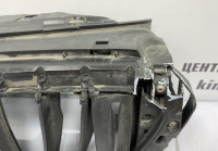 Заслонка решетки (жалюзи) BMW 5 G30 OEM 51747474368
