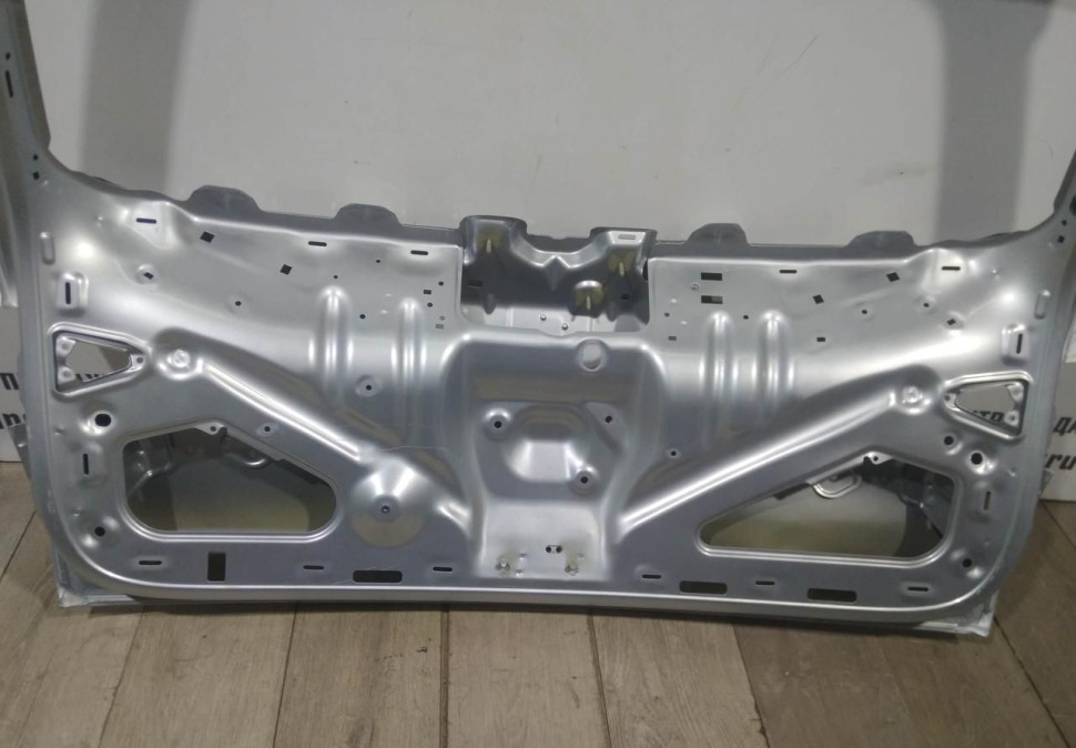 Крышка багажника бу Skoda Kodiaq OEM 565827025B