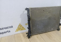 Радиатор охлаждения бу Renault Kaptur OEM 214108042R