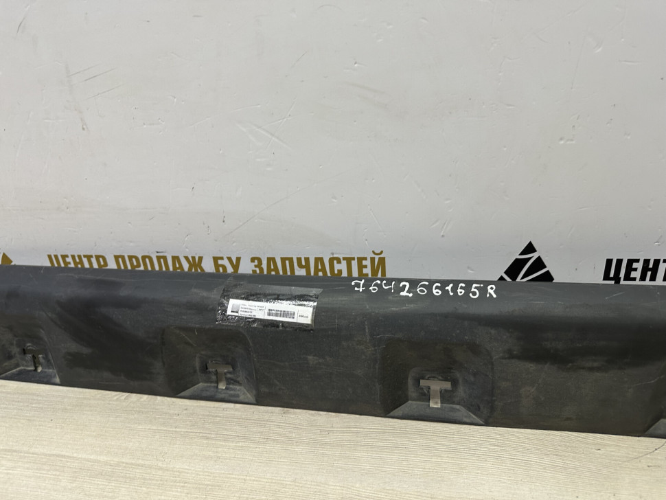 Порог правый бу Renault Sandero Stepway 2 OEM 764266165R Порог правый бу Renault Sandero Stepway 2 OEM 764266165R