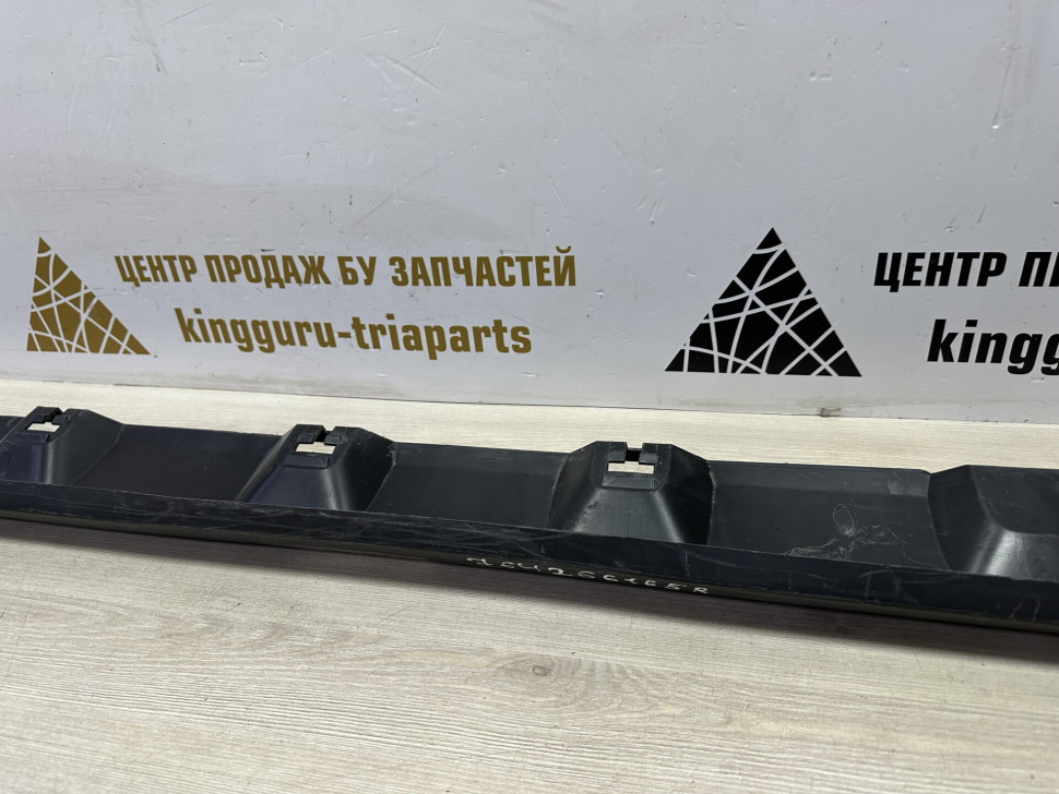 Порог правый бу Renault Sandero Stepway 2 OEM 764266165R Порог правый бу Renault Sandero Stepway 2 OEM 764266165R