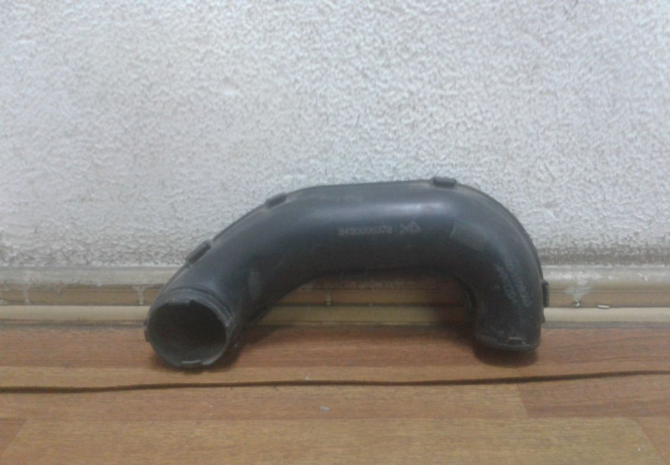 Воздухозаборник LADA Vesta (15>) oem 8450006378 (скл-3) Воздухозаборник LADA Vesta (15>) oem 8450006378 (скл-3)