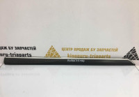 Молдинг двери передний правый Skoda Yeti OEM 5L0853518B