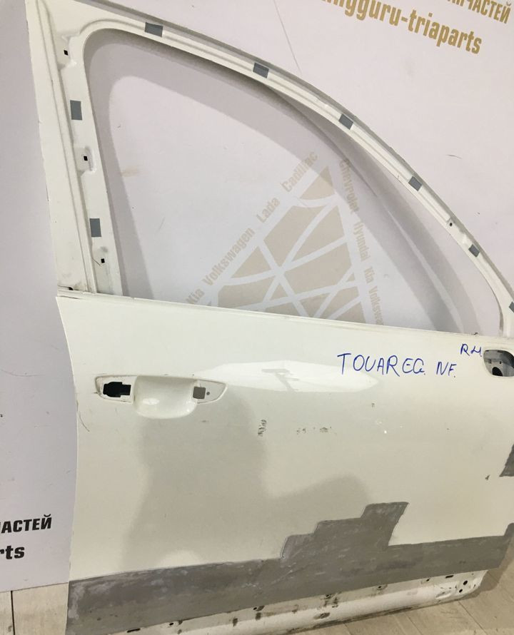 Дверь передняя правая Volkswagen Touareg 2 NF 10-18 oem 7P0831056