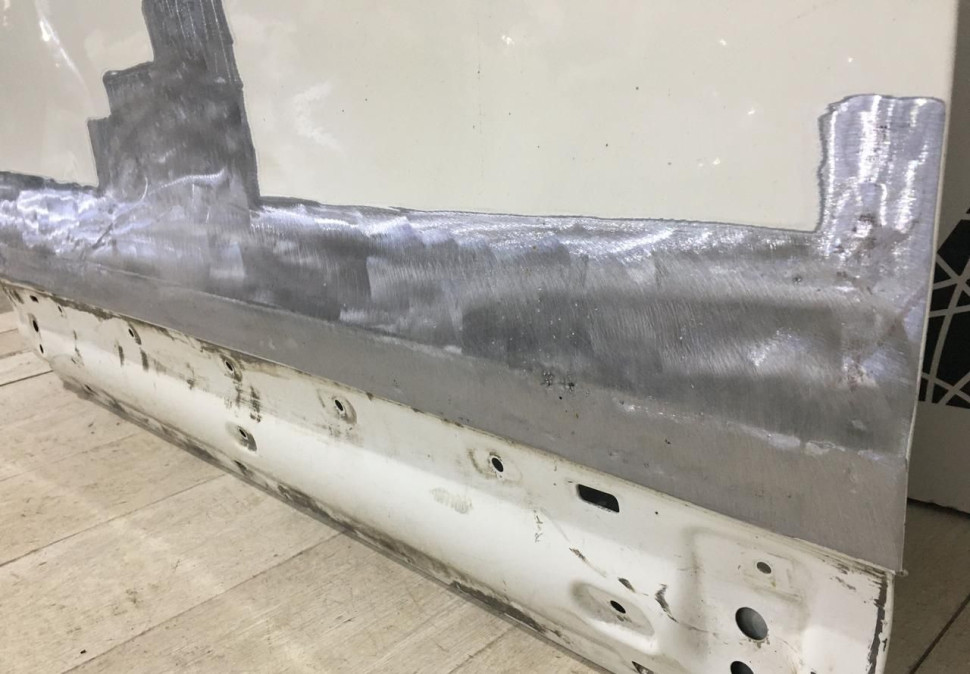 Дверь передняя правая Volkswagen Touareg 2 NF 10-18 oem 7P0831056