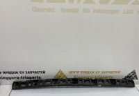 Кронштейн заднего бампера центральный Volkswagen Polo 5 2009 OEM 6RU807863