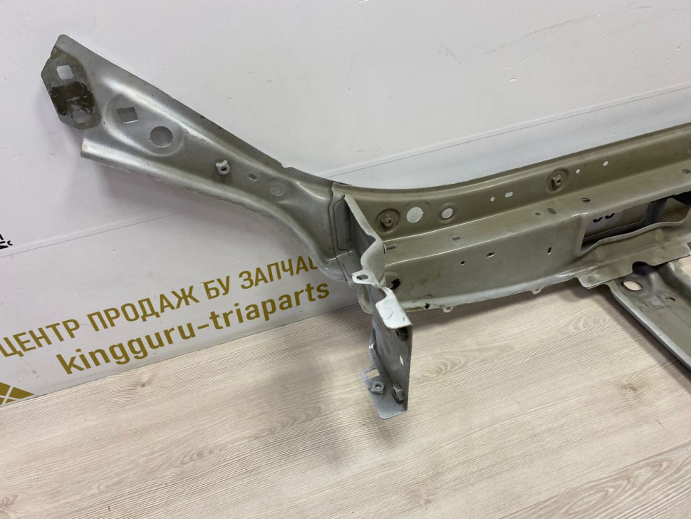 Панель передняя Renault Logan 2 2014 OEM 625044173R Панель передняя Renault Logan 2 2014 OEM 625044173R