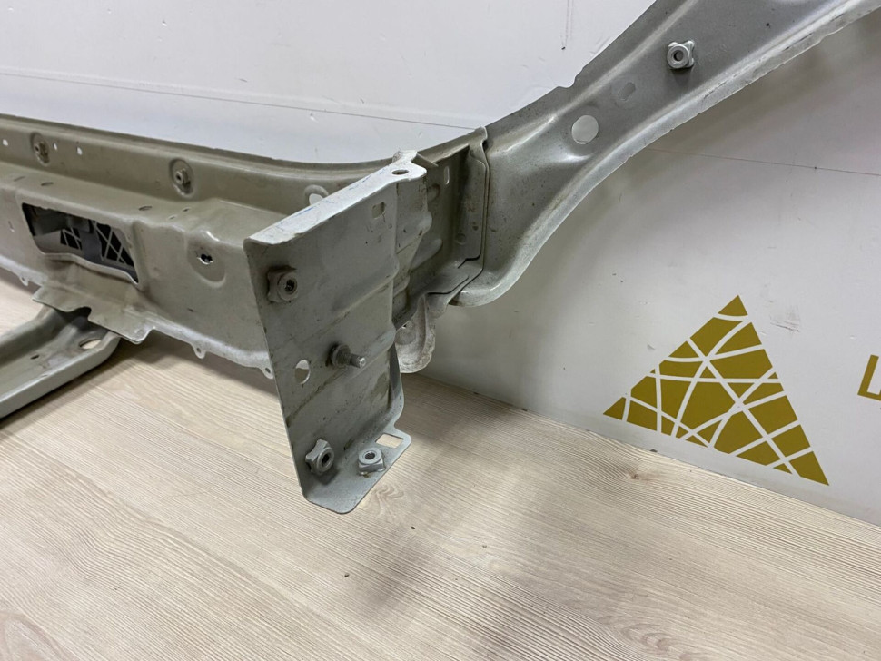 Панель передняя Renault Logan 2 2014 OEM 625044173R Панель передняя Renault Logan 2 2014 OEM 625044173R