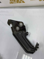Кронштейн крыла правый BMW X3 G01 OEM 7400220
