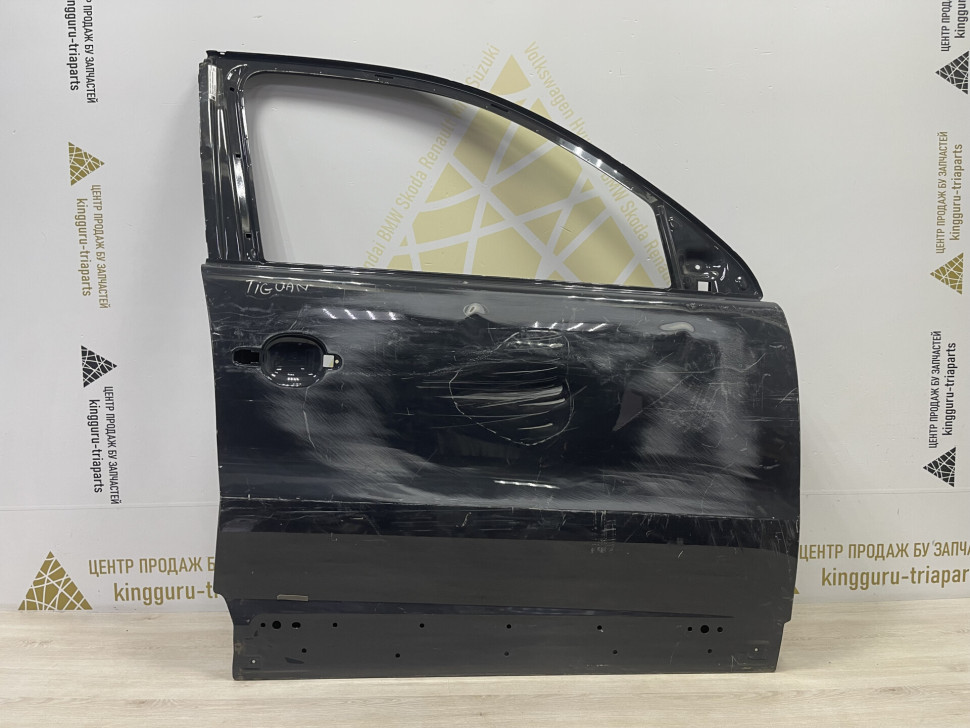 Дверь передняя правая Volkswagen Tiguan 1 2007 OEM 5N0831056B